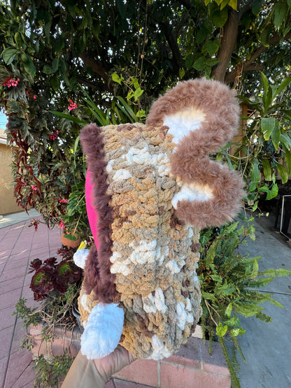 🦣 light brown ears