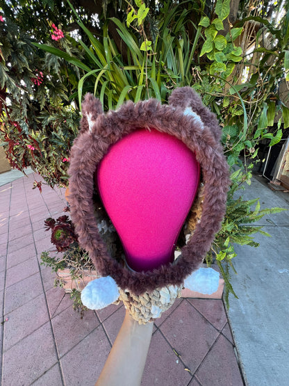 🦣  dark brown ears